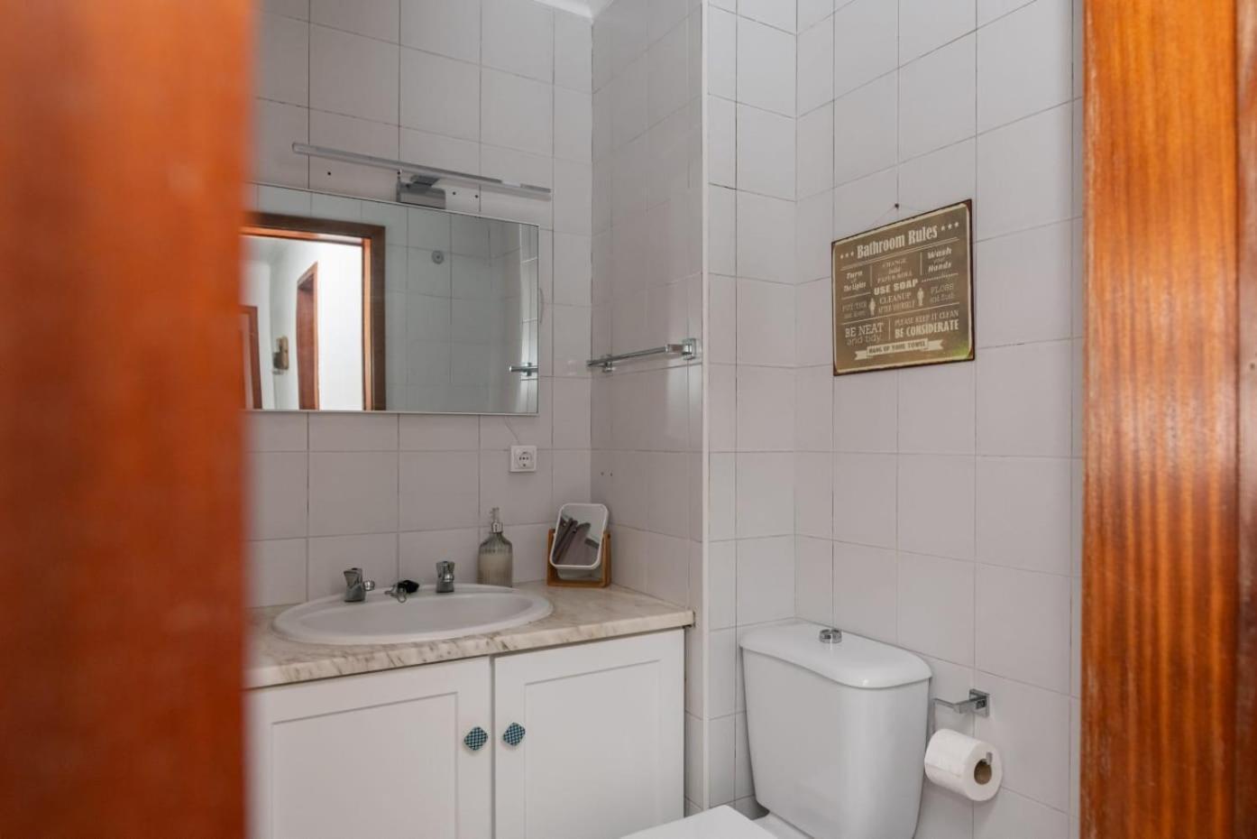 Family Friendly Azorean Apartment Ponta Delgada Exterior foto